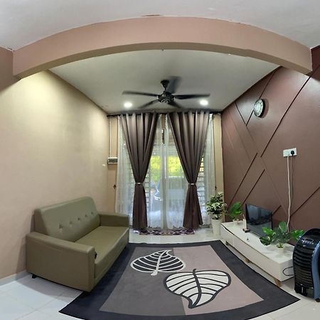 Naufa Homestay 2 3R3B Machang Macang Luaran gambar