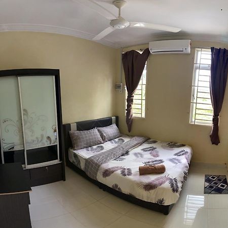 Naufa Homestay 2 3R3B Machang Macang Luaran gambar